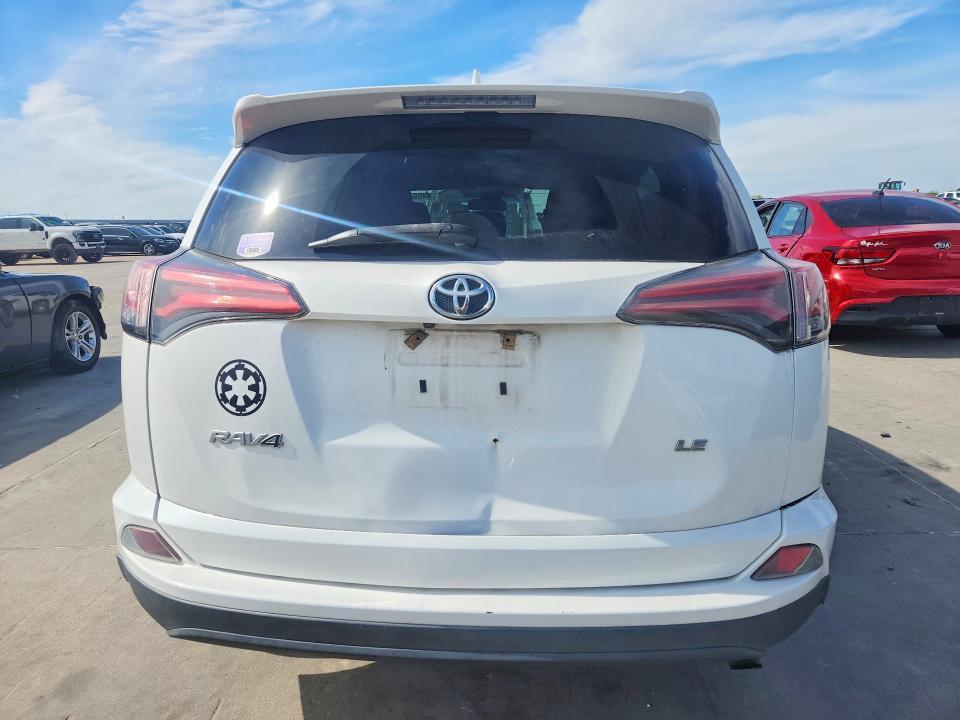 2018 Toyota Rav4 le