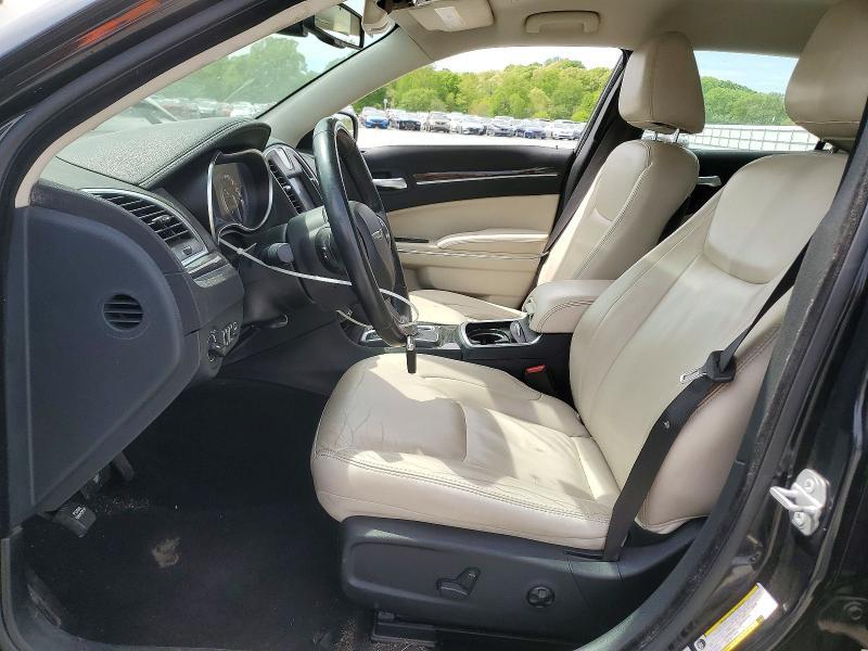2018 Chrysler 300 Touring