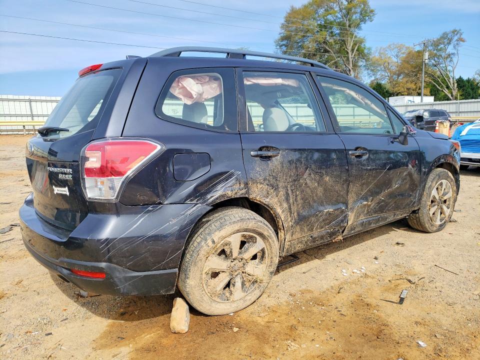 2017 Subaru Forester 2.5i