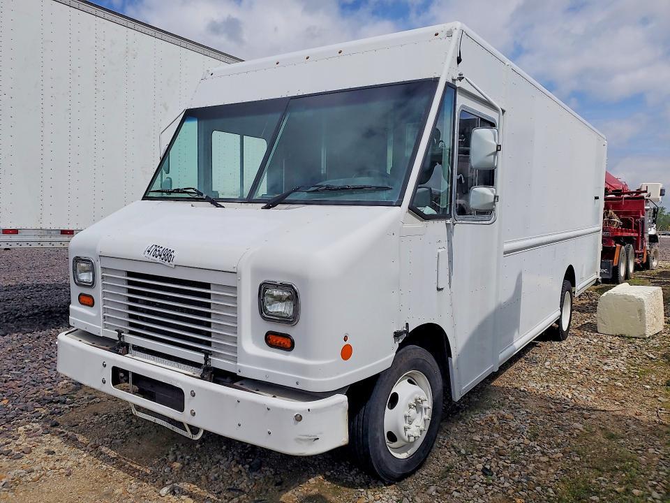 2015 Ford F59 Delivery Truck