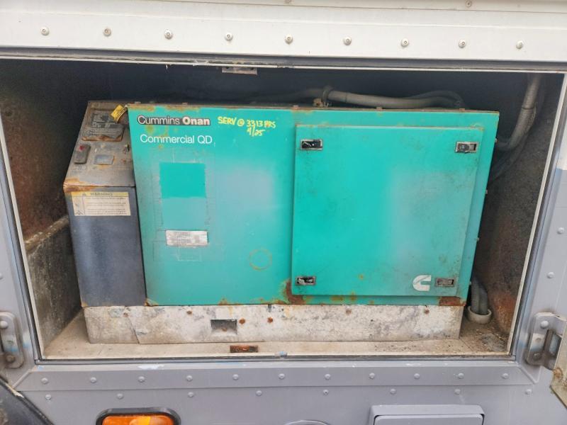 2010 Freigliner 2010 Freightliner MT45 Chassis Delivery Truck