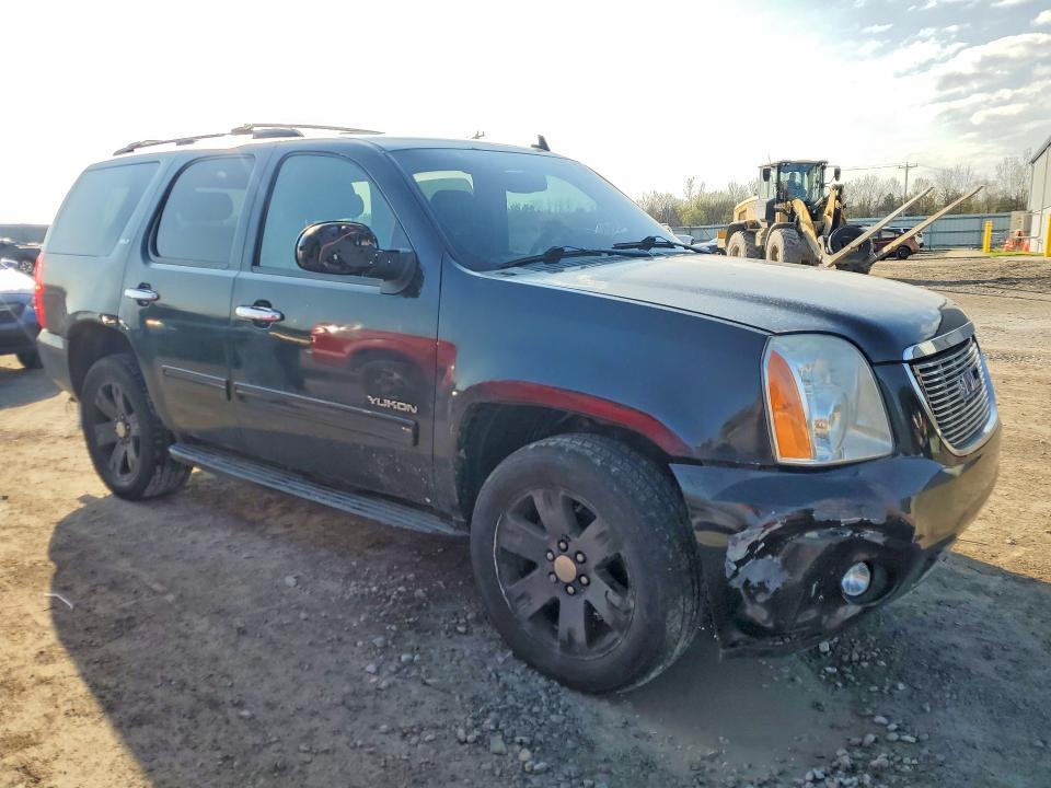 2010 GMC Yukon slt