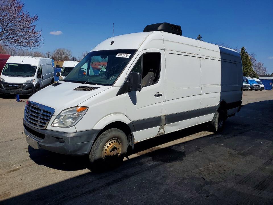 2013 Freightliner Sprinter 3500 Delivery van