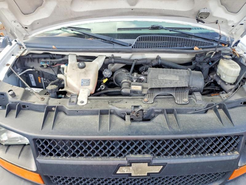 2015 Chev Express G2500