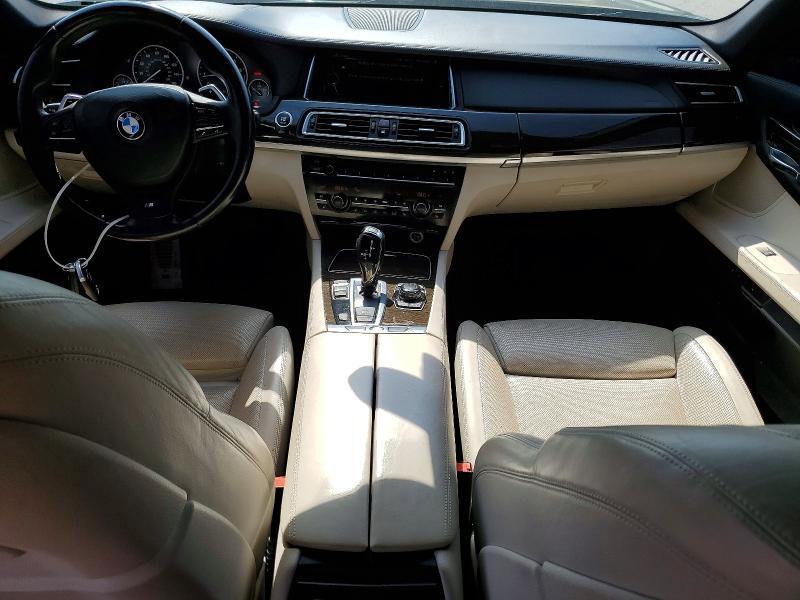 2013 BMW 750 i