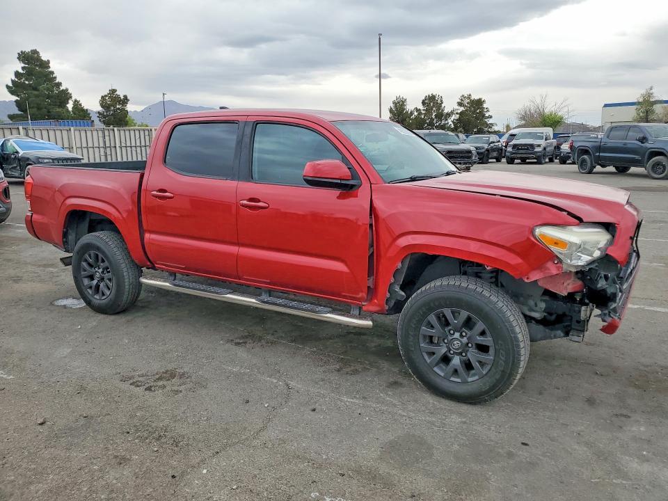 2016 Toyota Tacoma SR