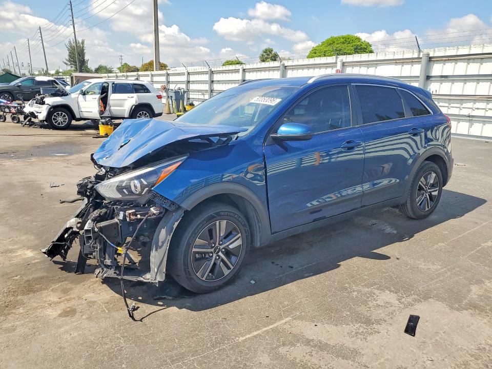 2022 KIA Niro lxs