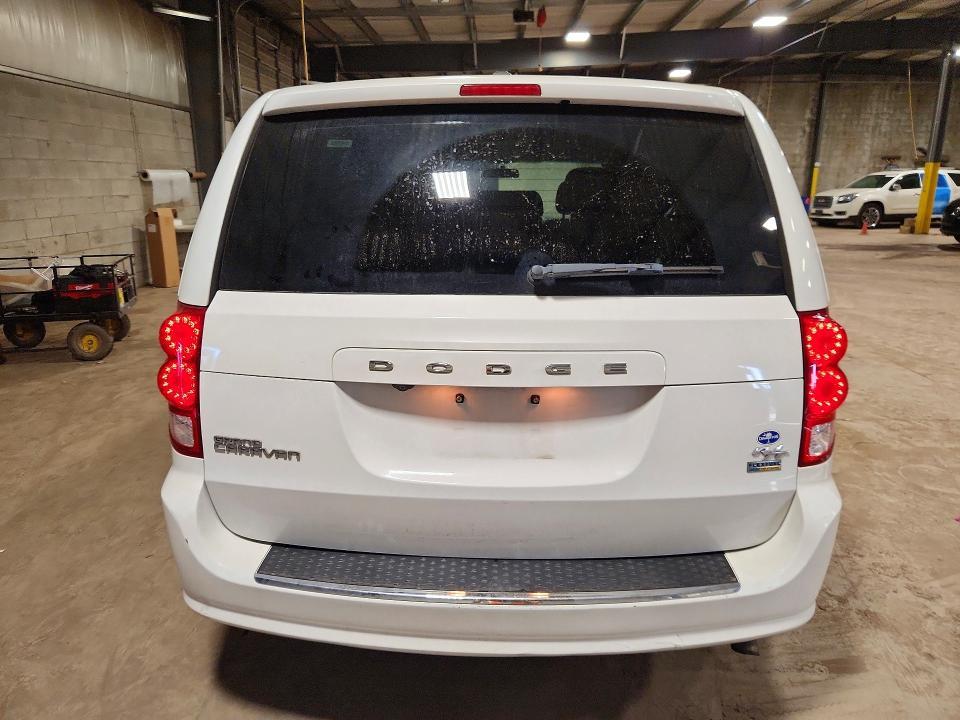 2016 Dodge Grand Caravan r