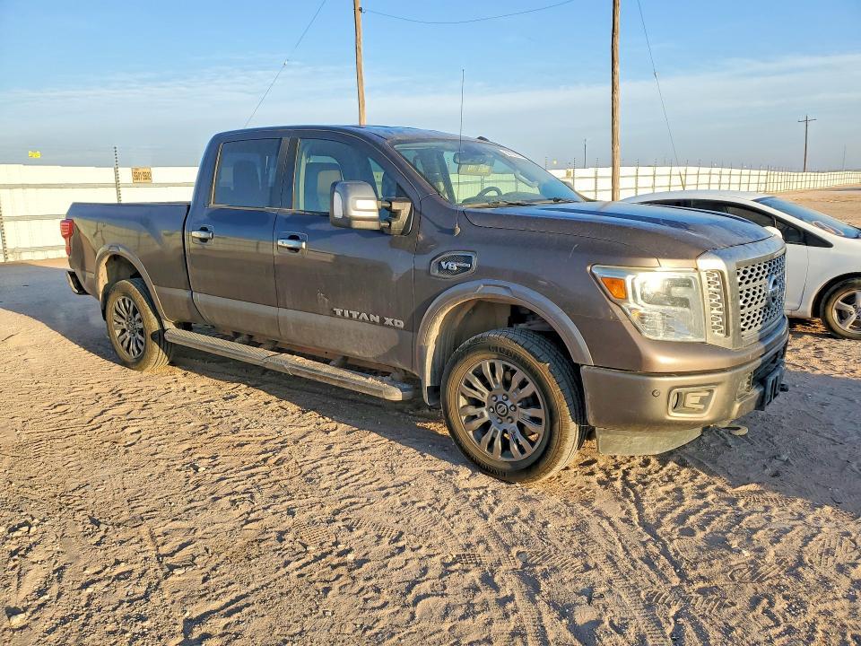 2017 Nissan Titan XD Platinum Reserve
