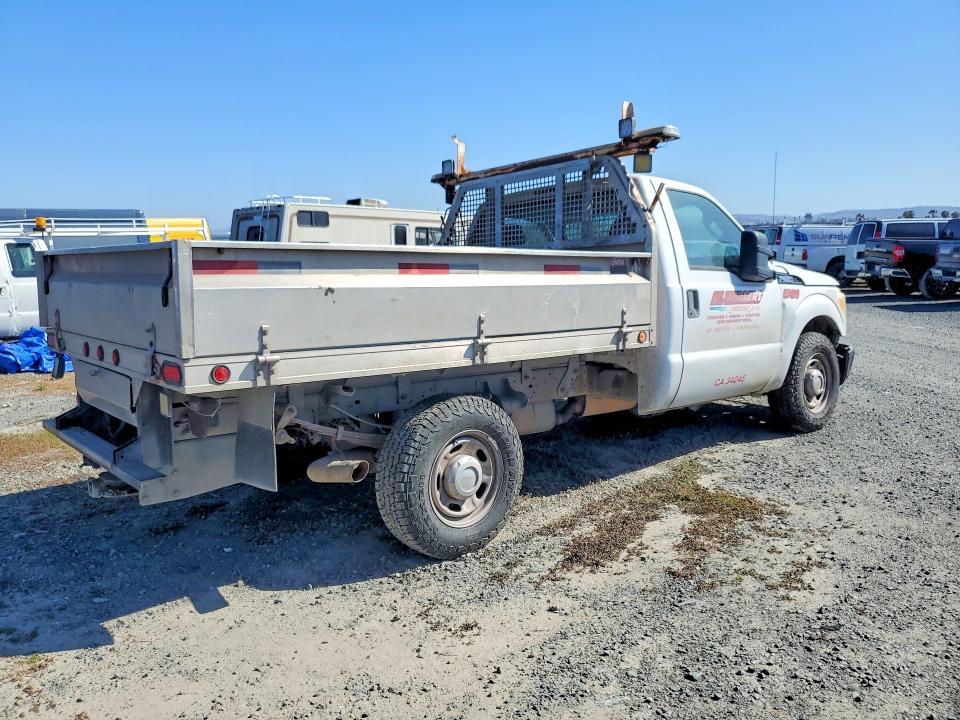2011 Ford F350 Super Duty Dump Truck