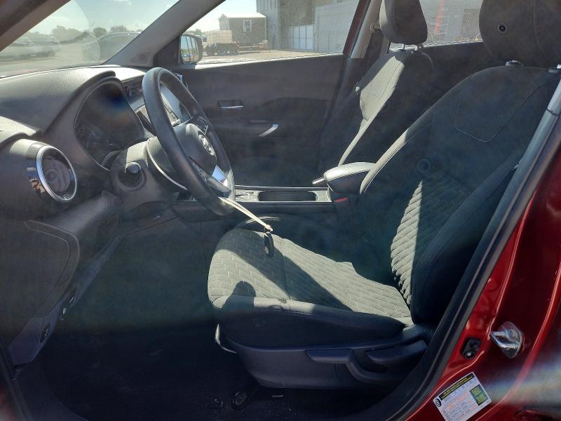 2022 Nissan Kicks sv