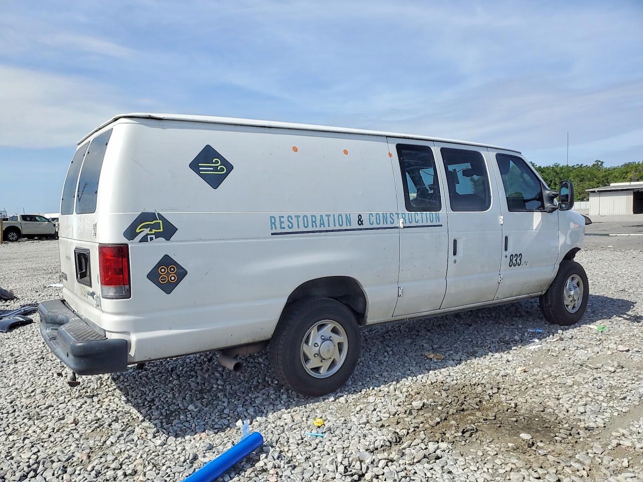 2010 Ford Econoline E350 Super Duty Van