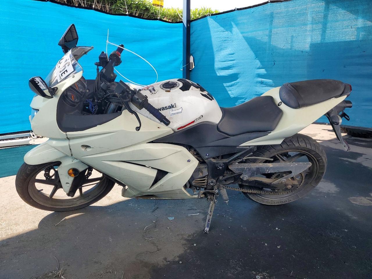2008 Kawasaki EX250 J