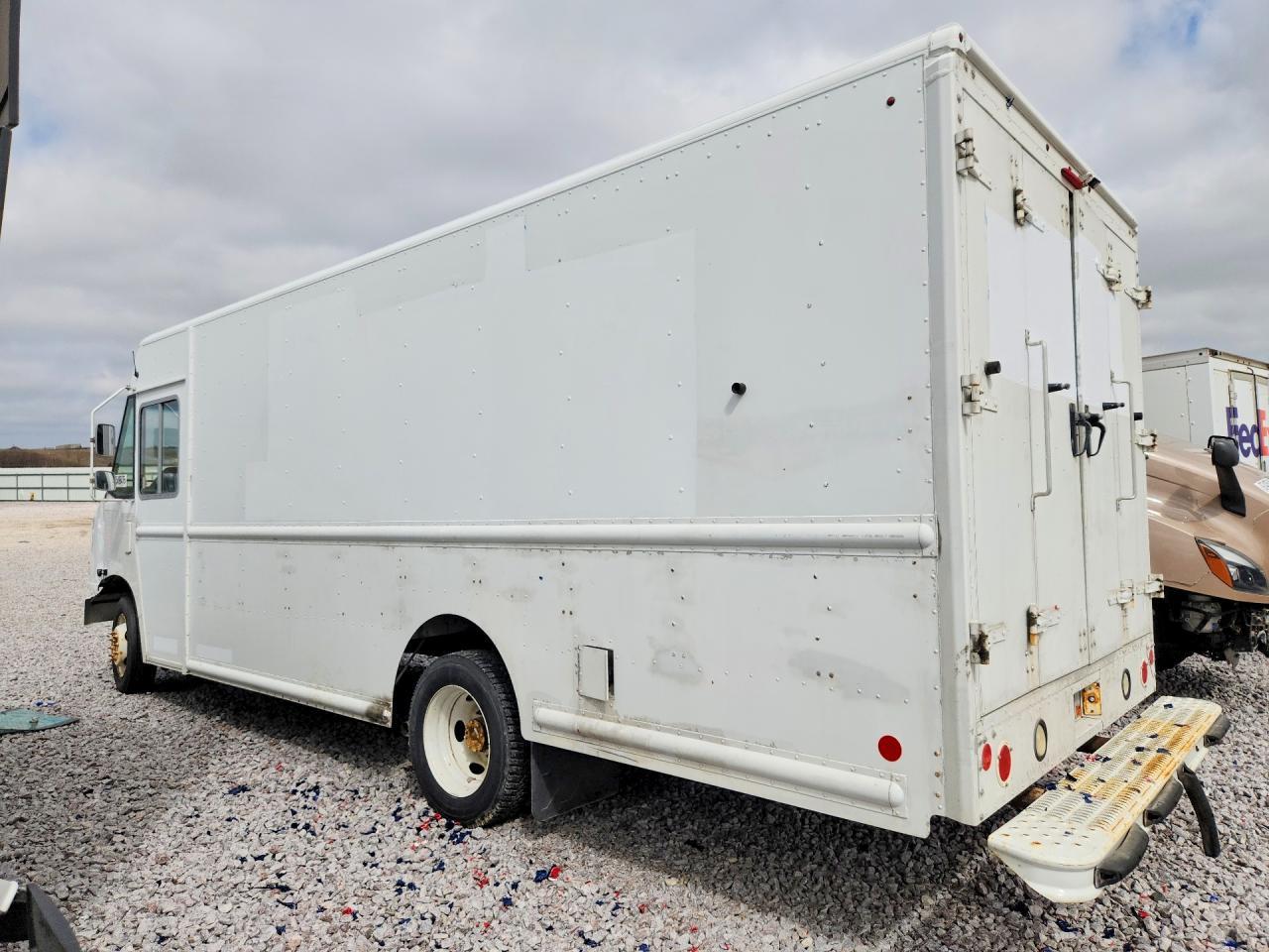 2013 Ford F59 Delivery Truck