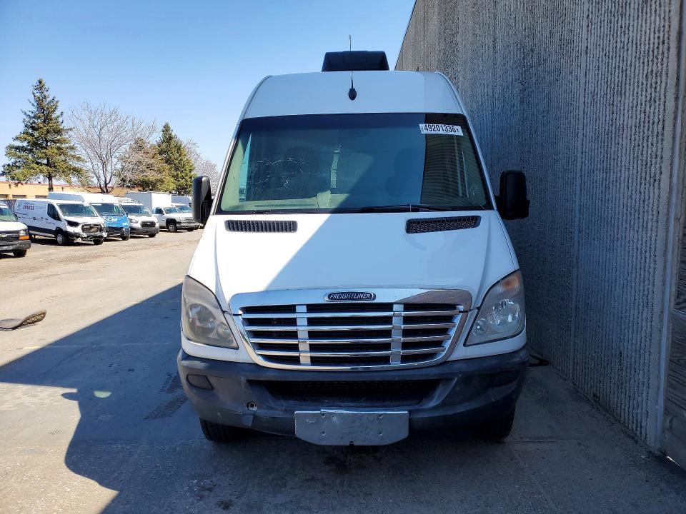 2013 Freightliner Sprinter 3500 Delivery van