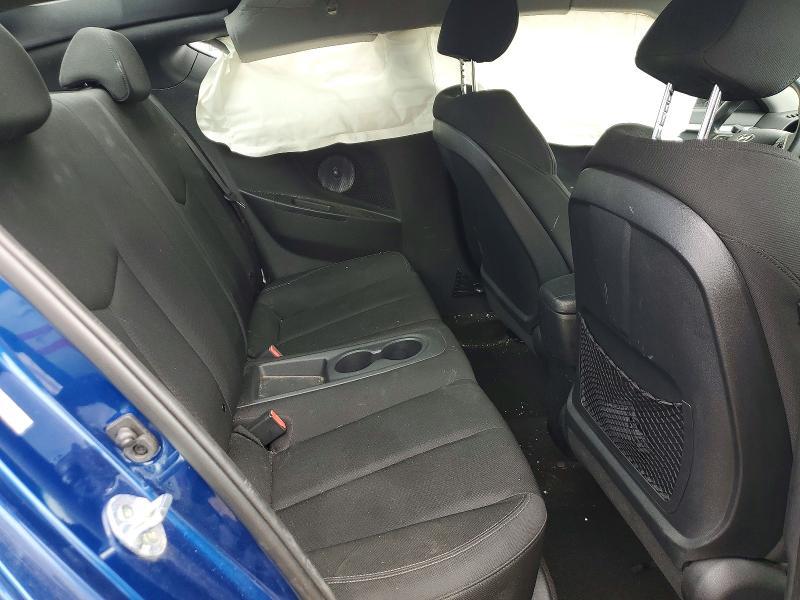 2015 Hyundai Veloster Base