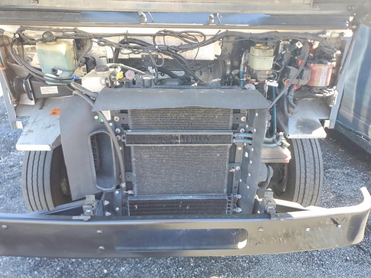 2021 Freightliner MT45G Chassis Delivery Truck