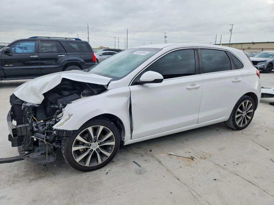 2018 Hyundai Elantra gt Base