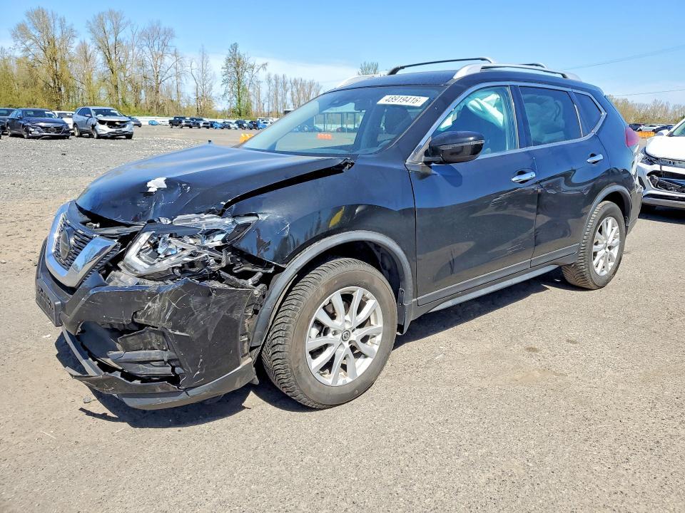 2020 Nissan Rogue sv