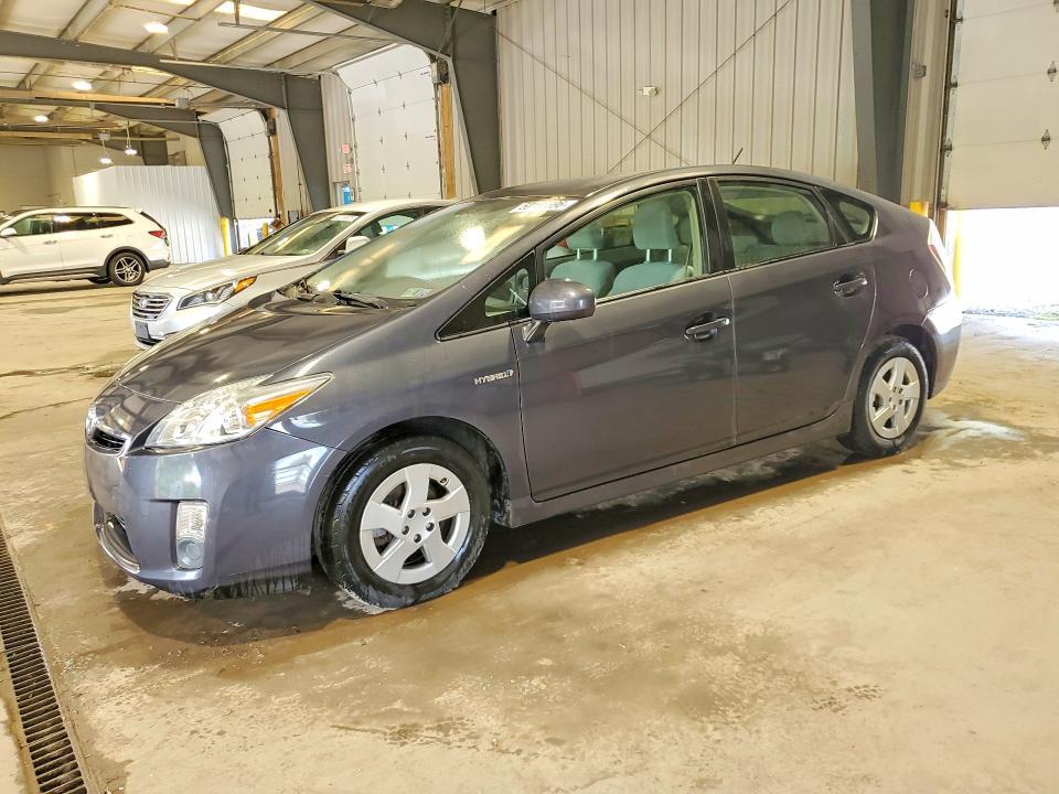 2011 Toyota Prius Three