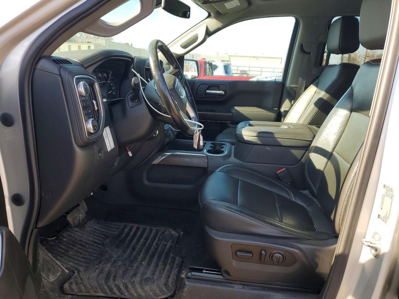 2019 GMC Sierra K1500 SLT