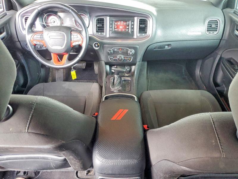2015 Dodge Charger se