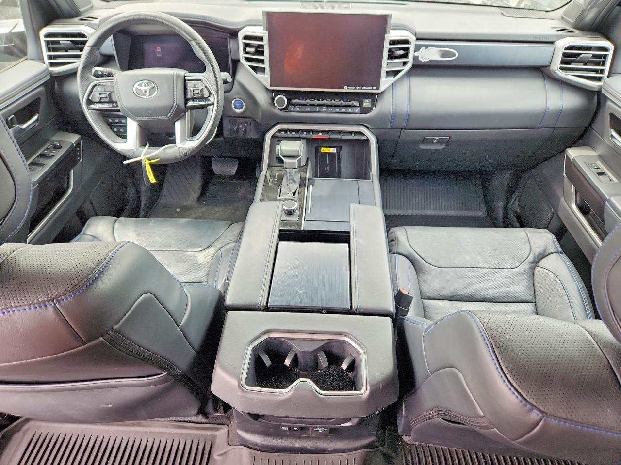 2023 Toyota Tundra Platinum HV