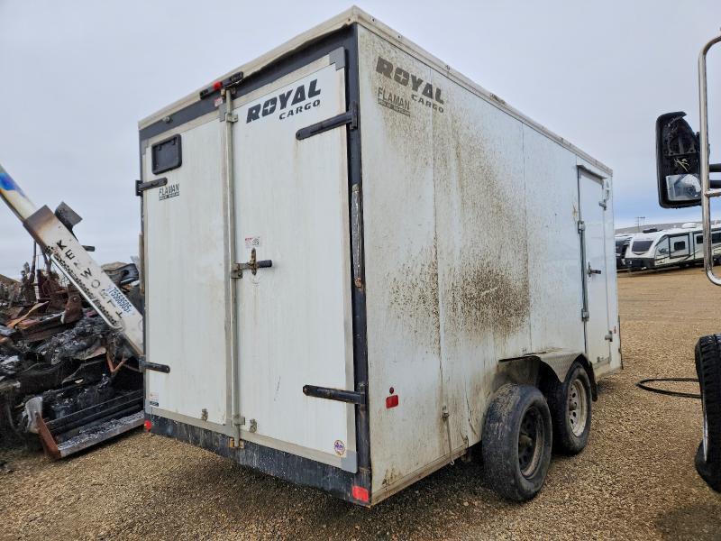 2023 Royalcargo Royal Trailer