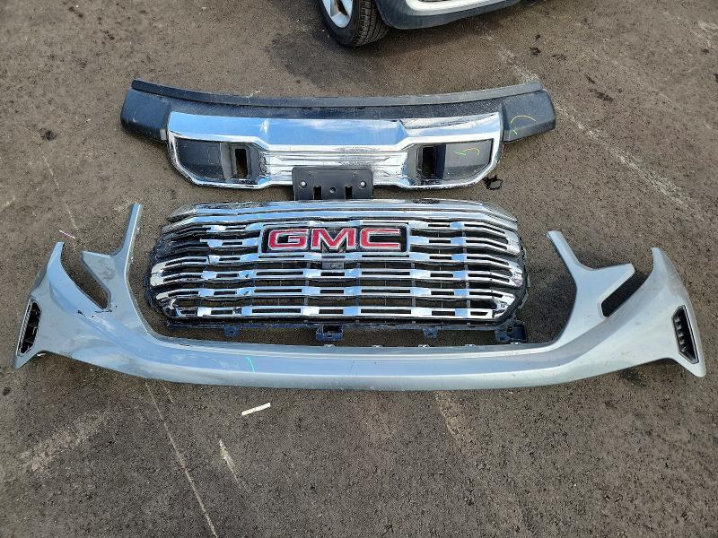 2025 GMC Sierra C1500 Denali