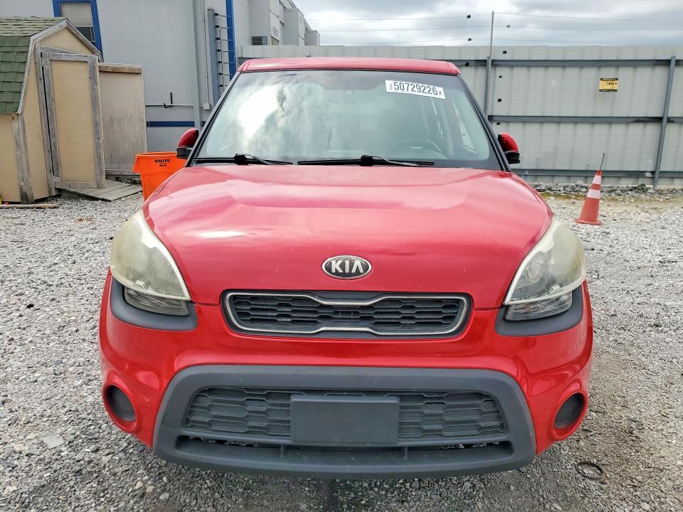 2013 KIA Soul +
