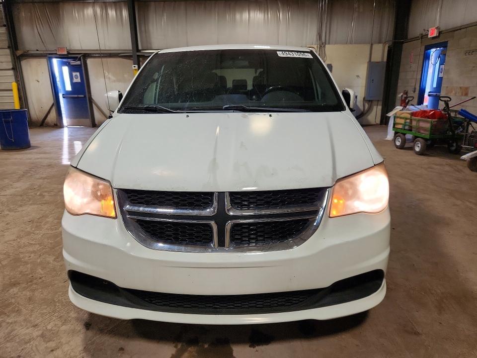2016 Dodge Grand Caravan r