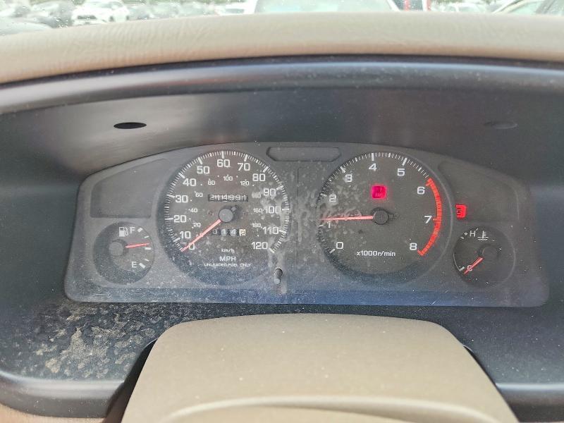 1997 Nissan Pathfinder xe