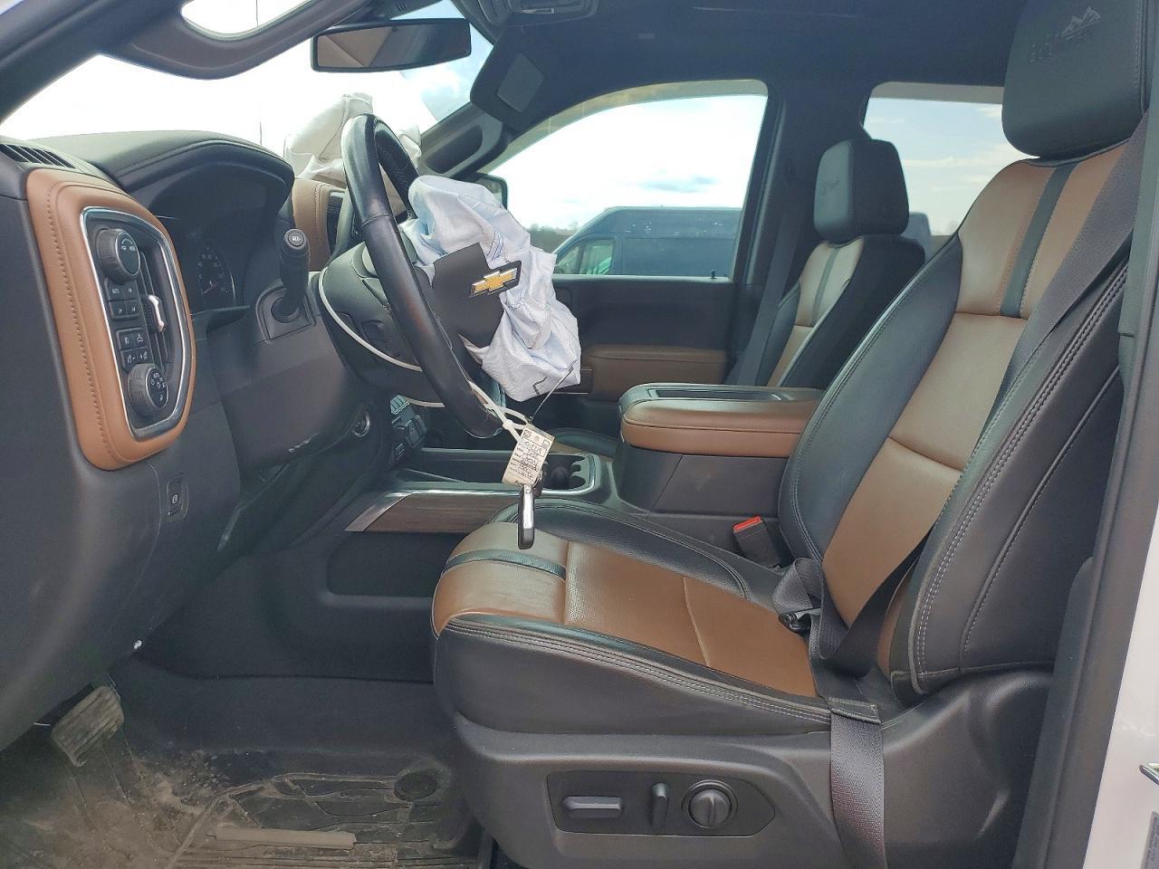 2022 Chevrolet Silverado K2500 High Country