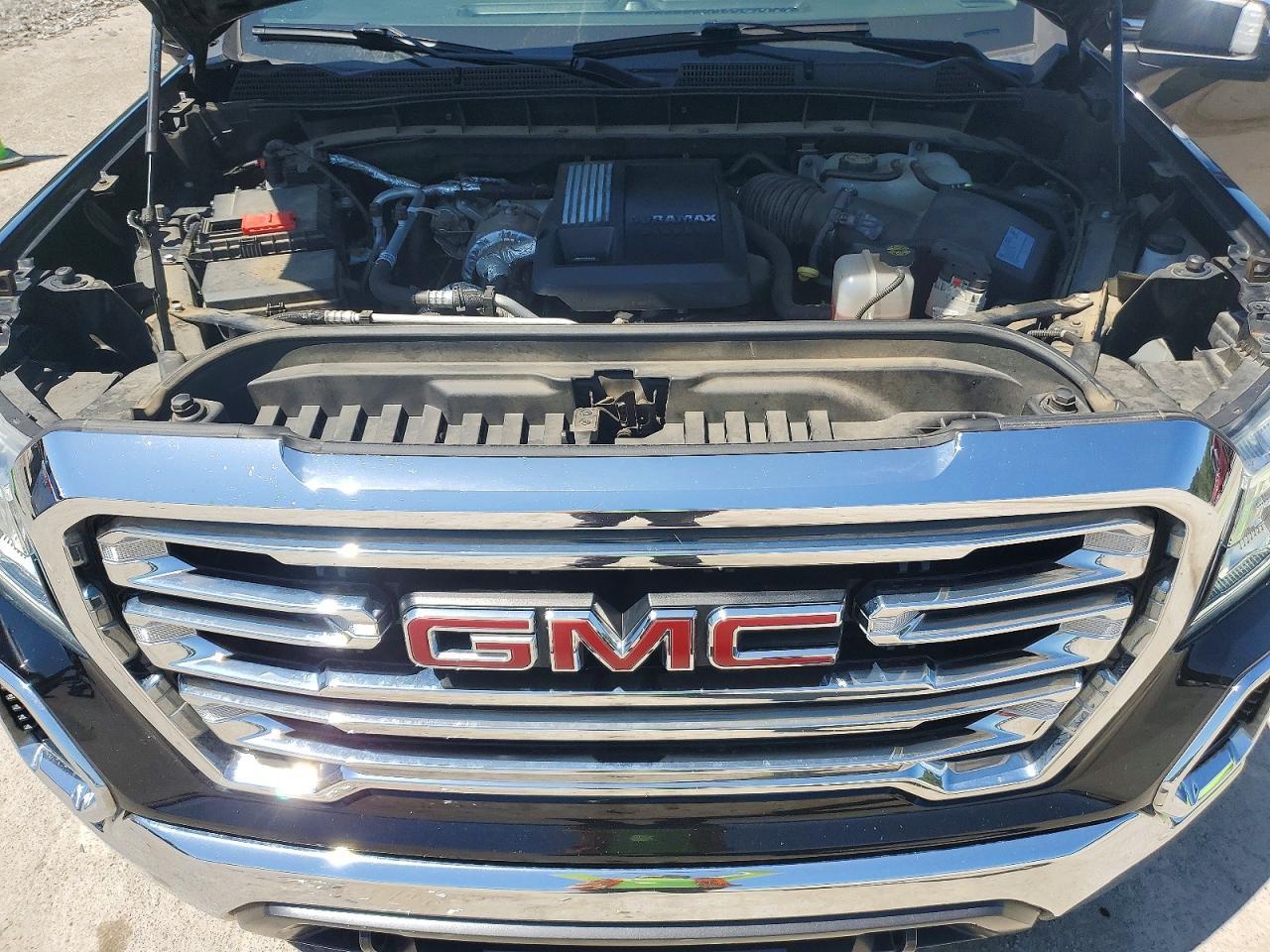 2021 GMC Sierra K1500 SLT