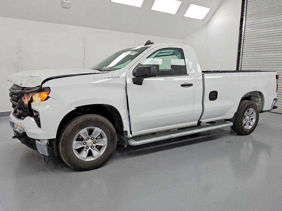 2025 Chevrolet Silverado C1500