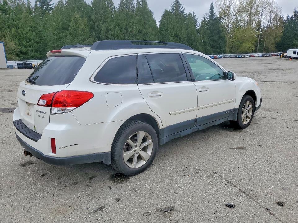 2013 Subaru Outback 2.5i Limited
