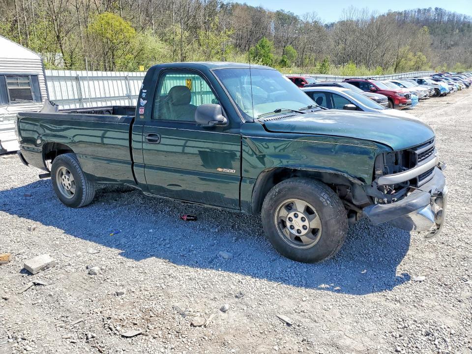 2002 Chevrolet Silverado C1500
