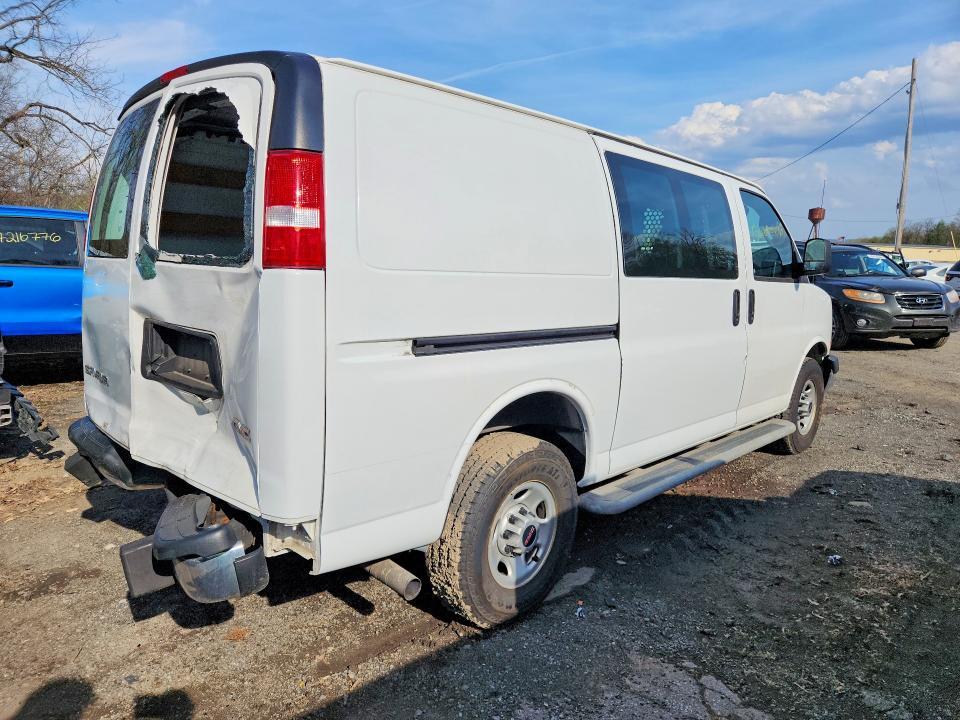 2021 GMC Savana G2500