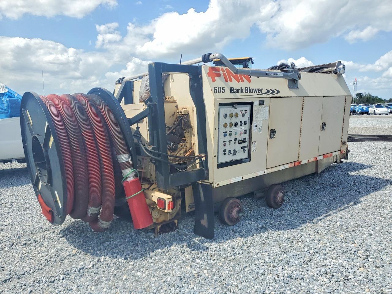 2005 Finn Barkblower BB605