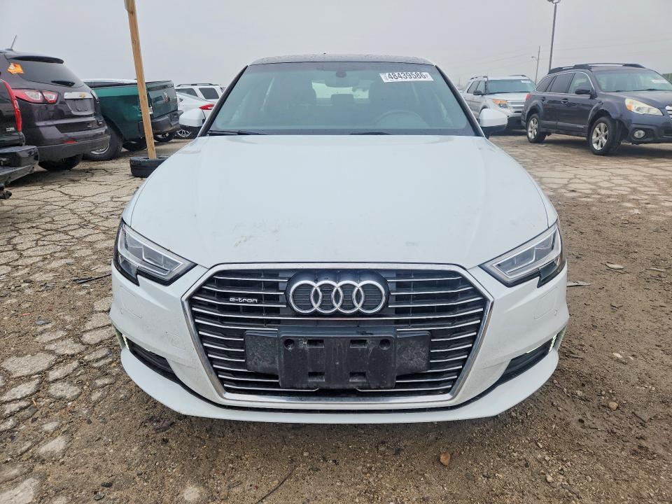 2018 Audi A3 E-tron Premium Plus