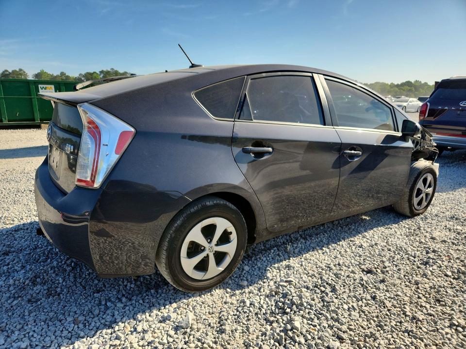 2014 Toyota Prius Three