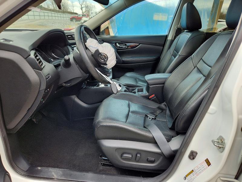 2020 Nissan Rogue sl