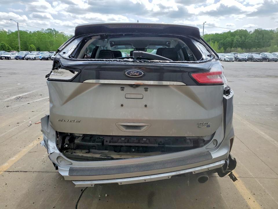 2020 Ford Edge sel