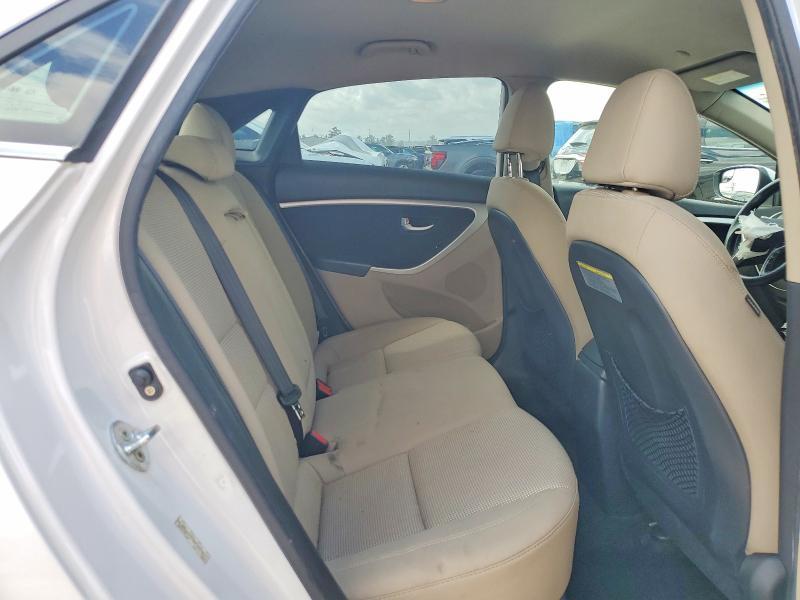 2014 Hyundai Elantra gt Base