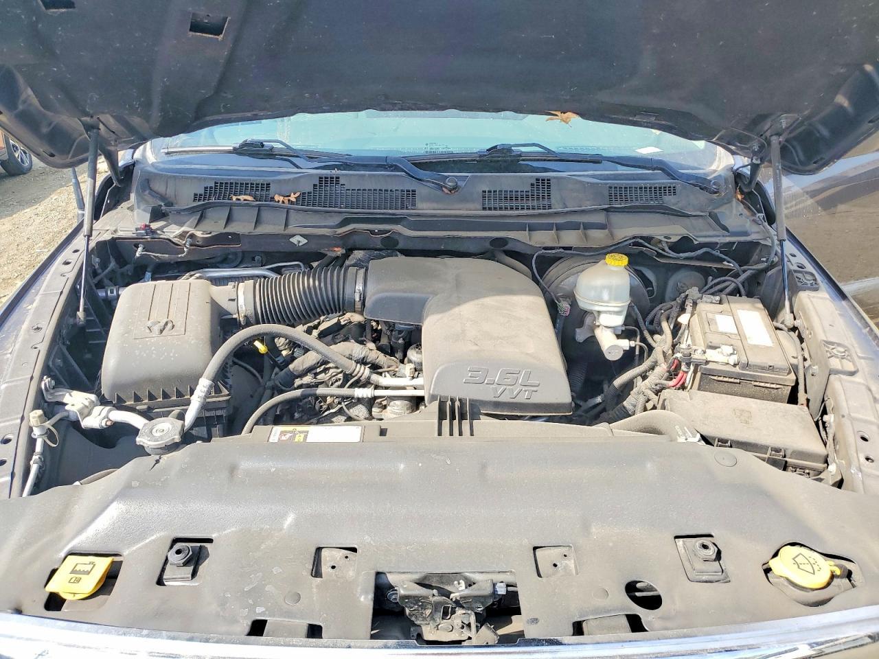 2016 Dodge RAM 1500 SLT