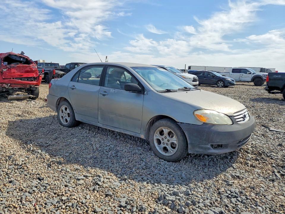 2004 Toyota Corolla le