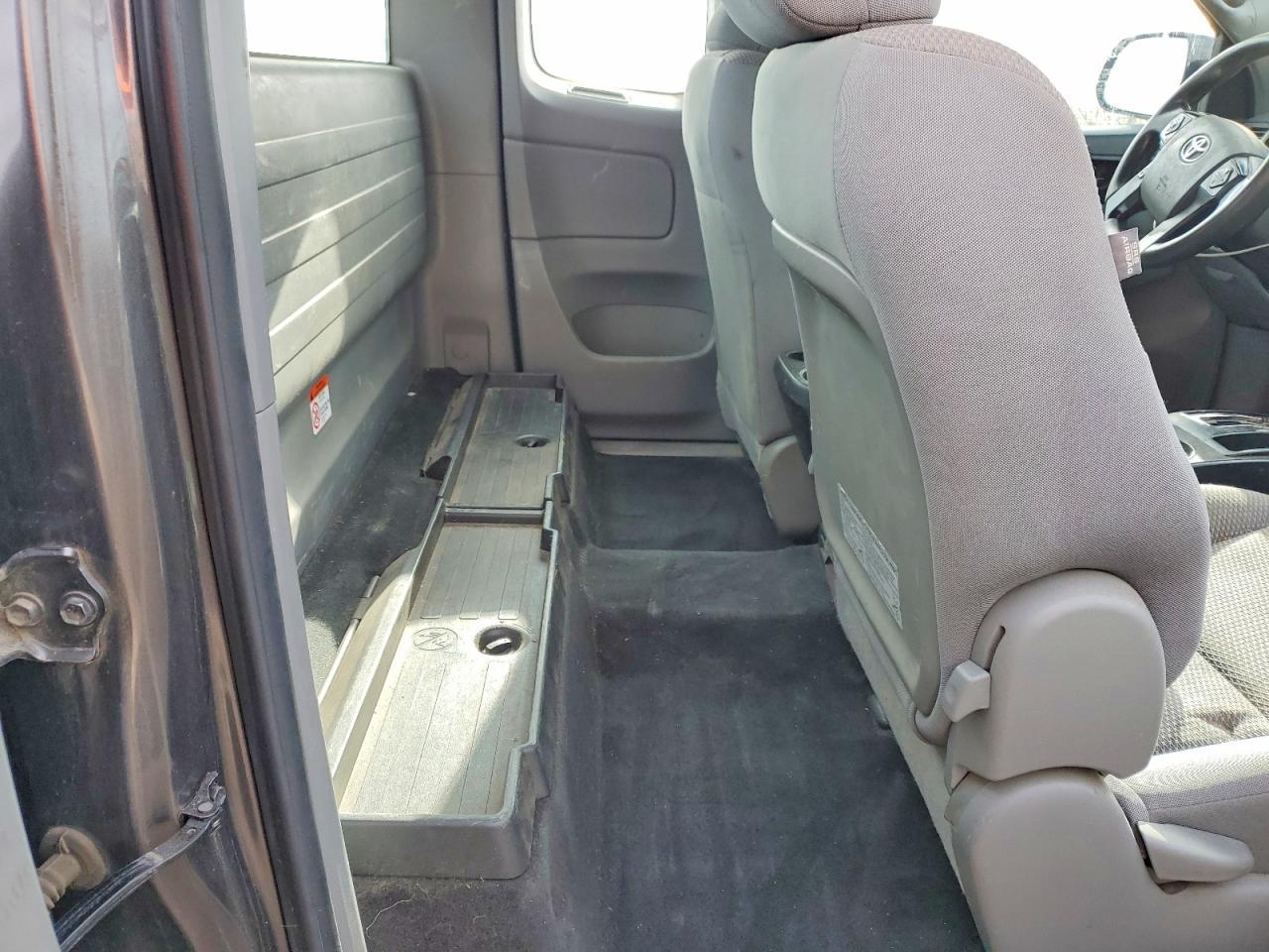 2015 Toyota Tacoma Base