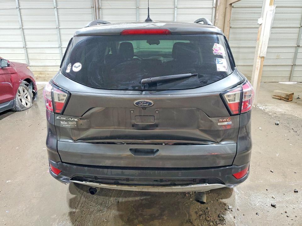 2018 Ford Escape sel