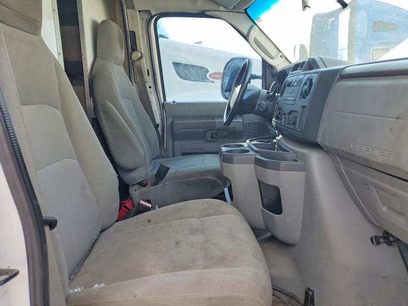 2010 Ford E350 Utility / Service Truck