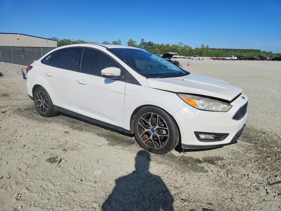 2017 Ford Focus sel
